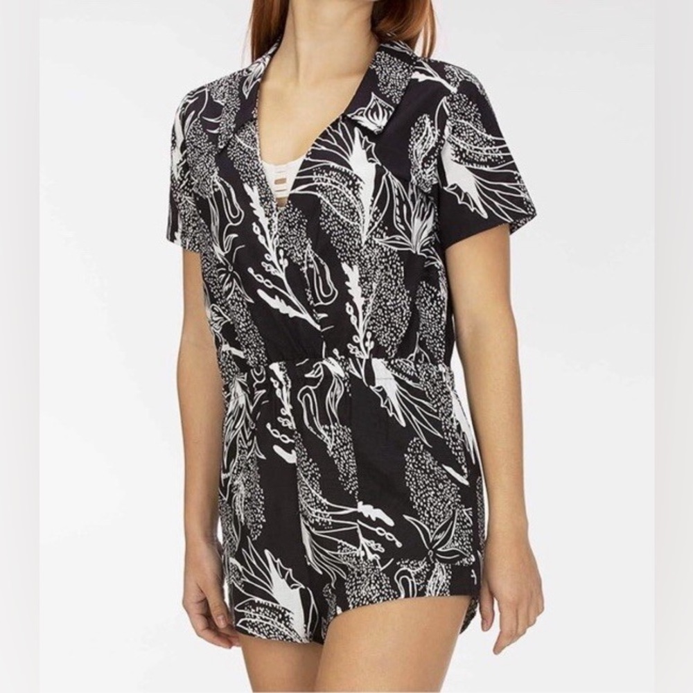 NWT Hurley Domino Romper Size XS
